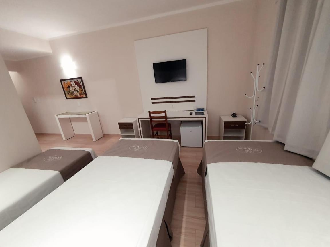 Charles Hotel Pôrto Ferreira Eksteriør billede